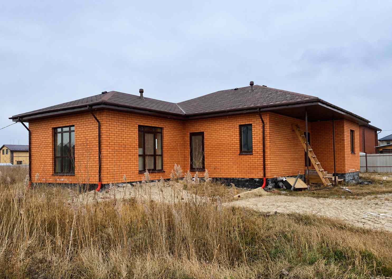 https://gurzuf.tgv-stroy.ru/storage/app/uploads/public/6a7/aaf/281/6a7aaf2815ba9013923669.jpg